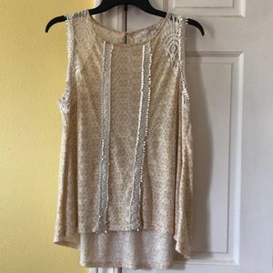 Lauren Conrad xs flowy top